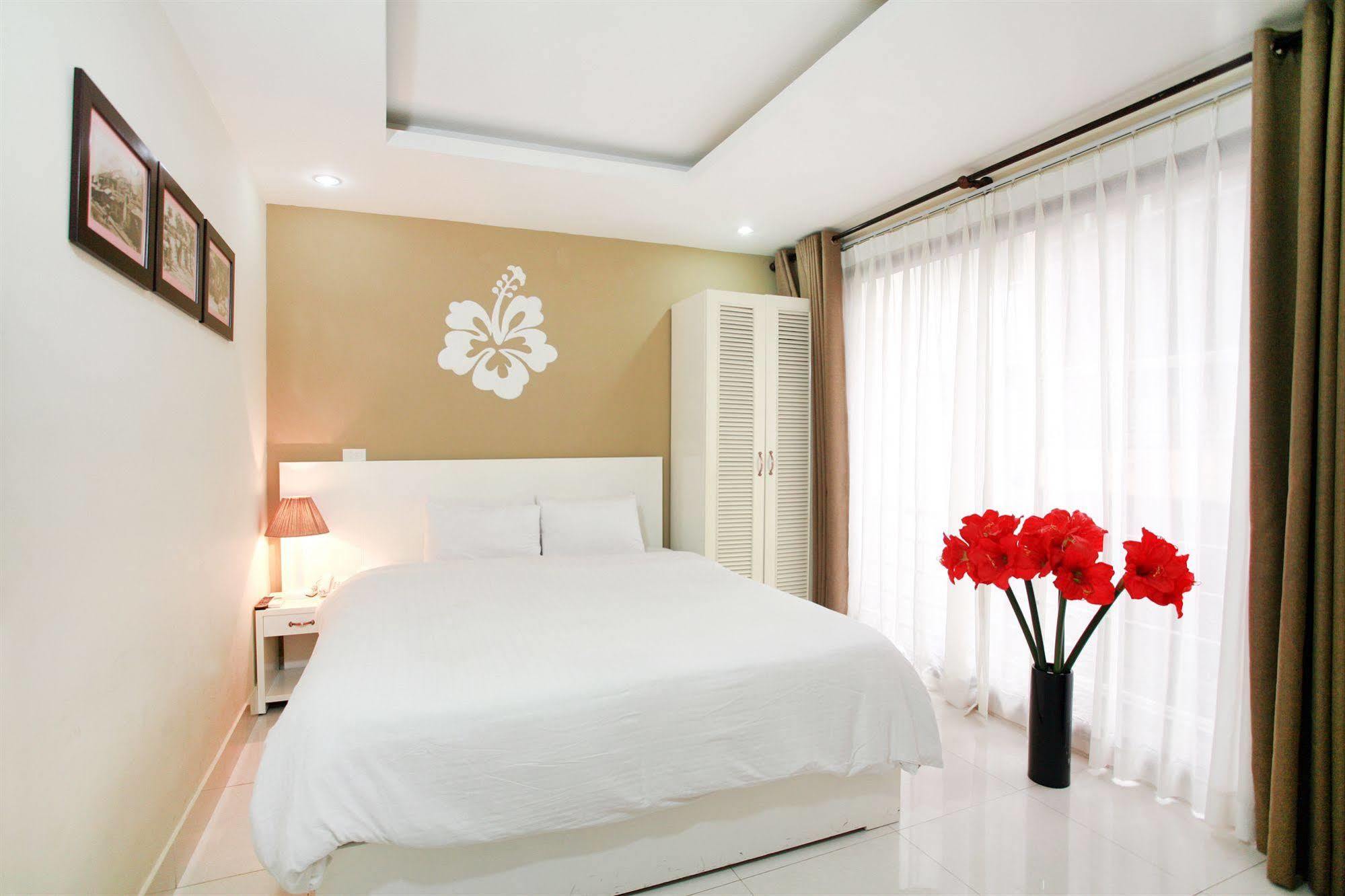 22Land Residence Hotel & Spa 52 Ngo Huyen Hanoi Bagian luar foto