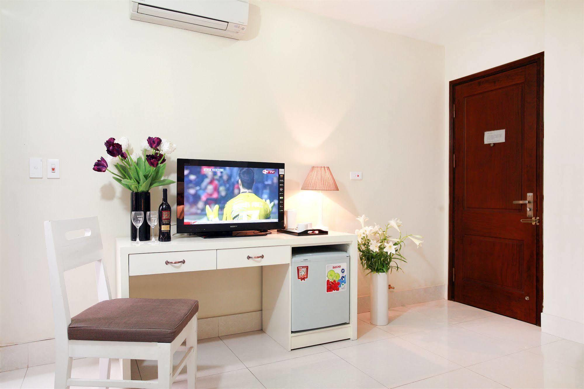 22Land Residence Hotel & Spa 52 Ngo Huyen Hanoi Bagian luar foto